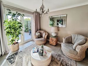 Photo 16- click for photo gallery